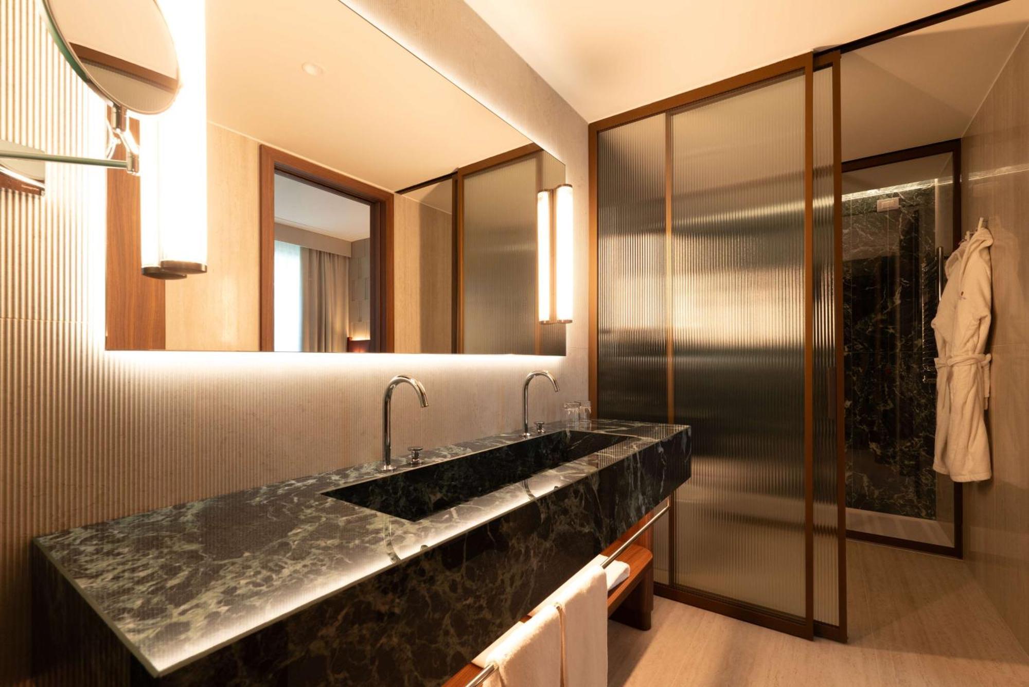 Hotel Nh Collection President 5*