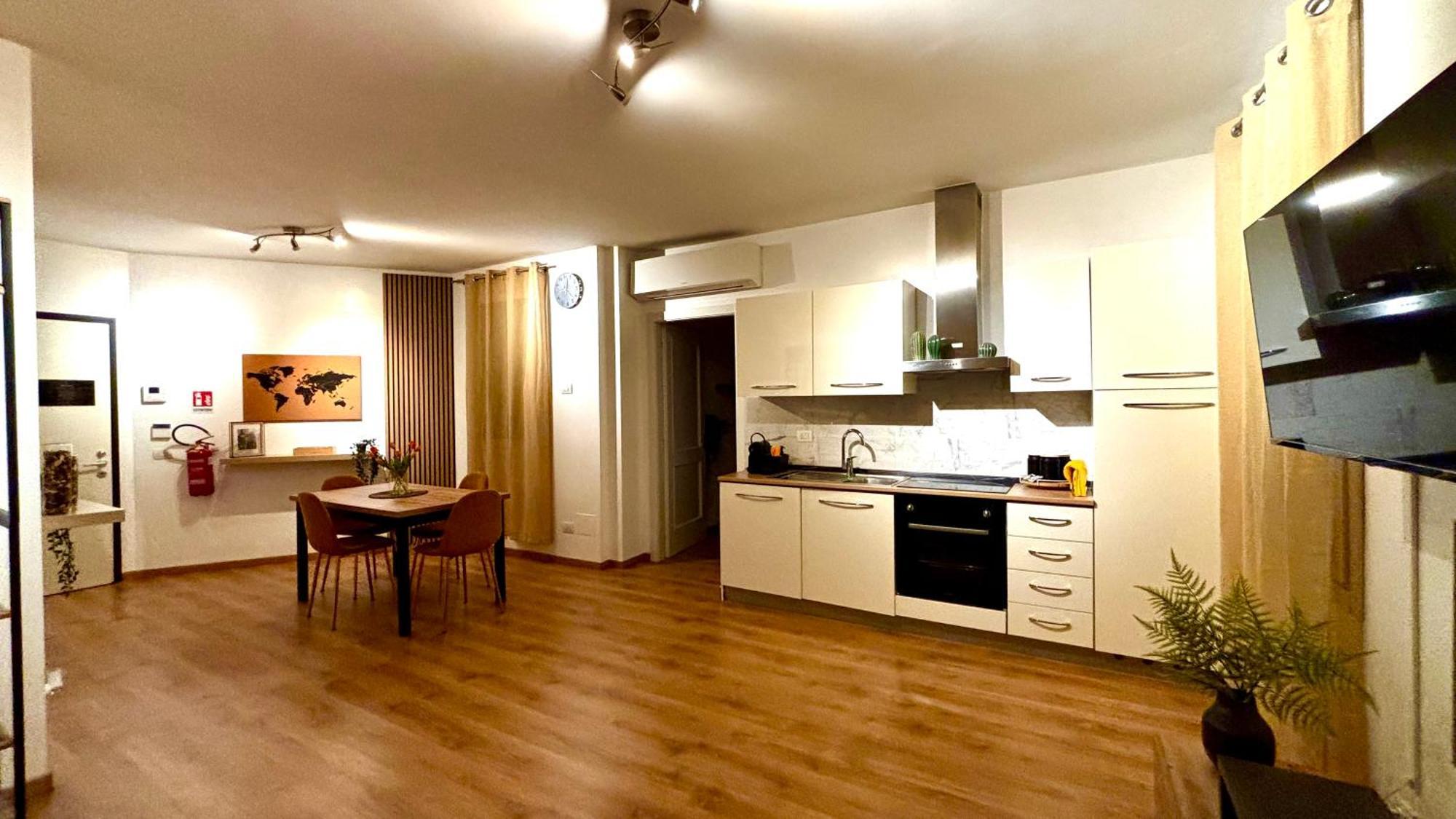 Prime Living - Gold Sui Navigli * Milano