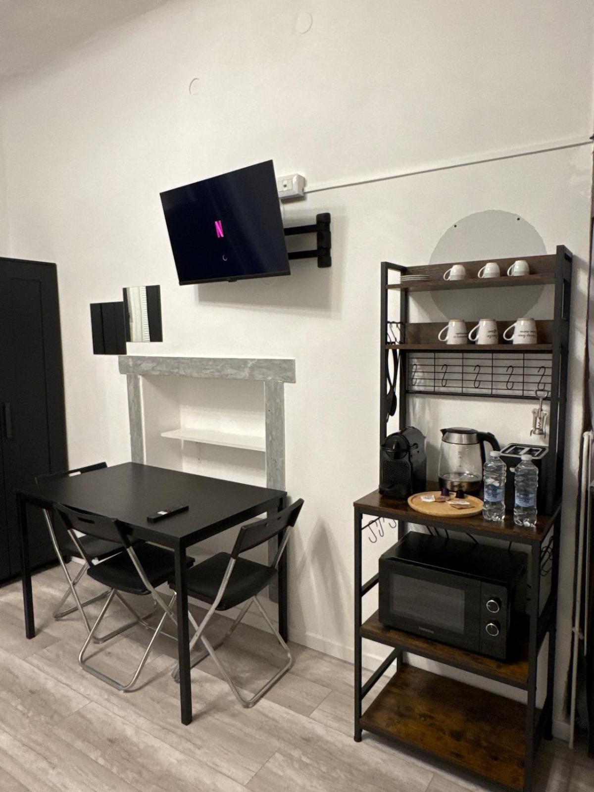 Bocconi 1 Apartment *
