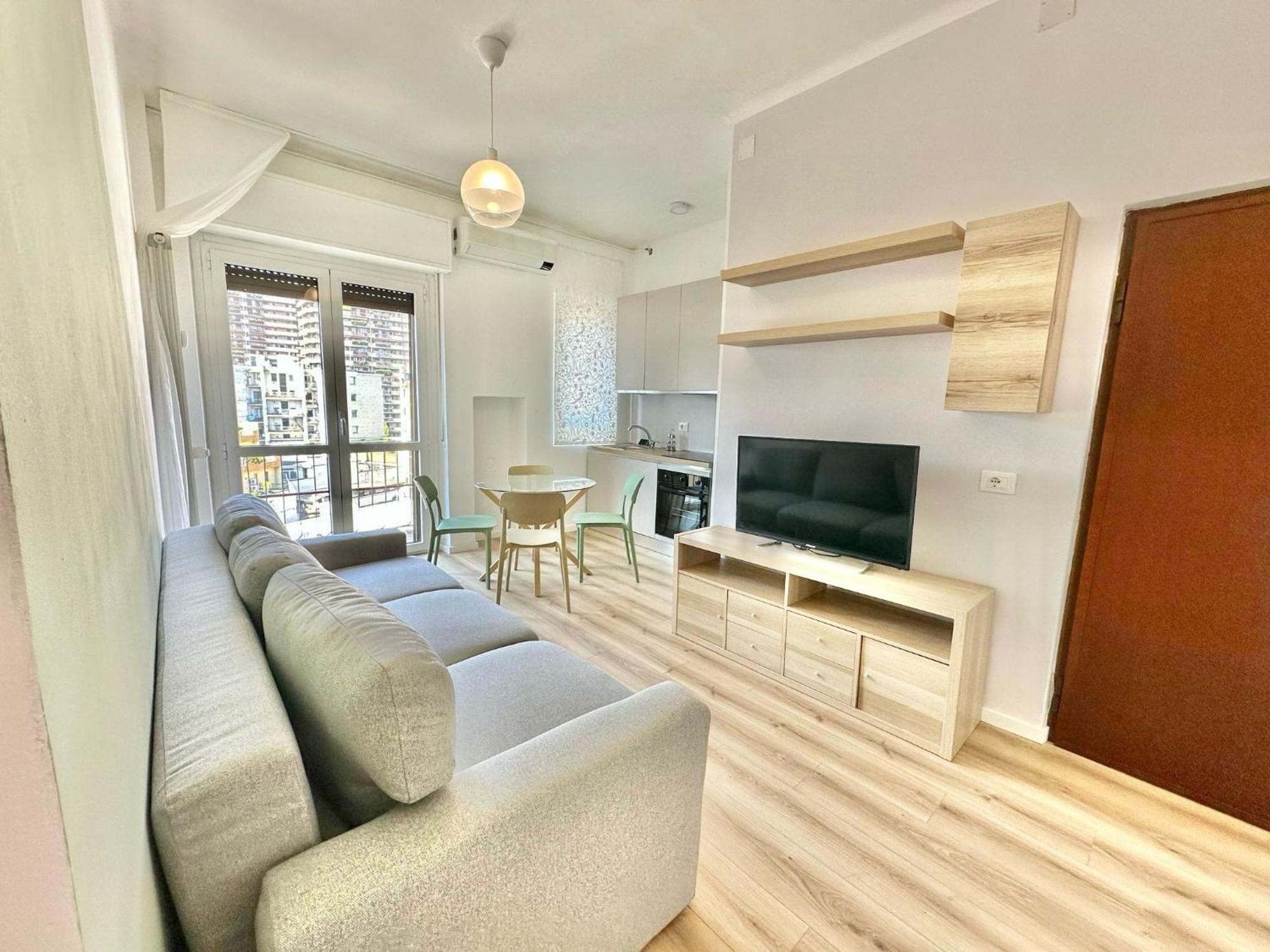 Metro S&m Home, Moderno E Confortevole Con Metro M3 Sotto Casa * Milano