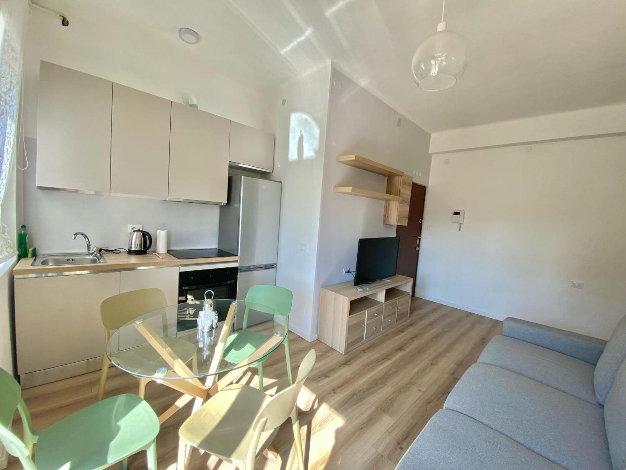 Metro S&m Home, Moderno E Confortevole Con Metro M3 Sotto Casa * Milano