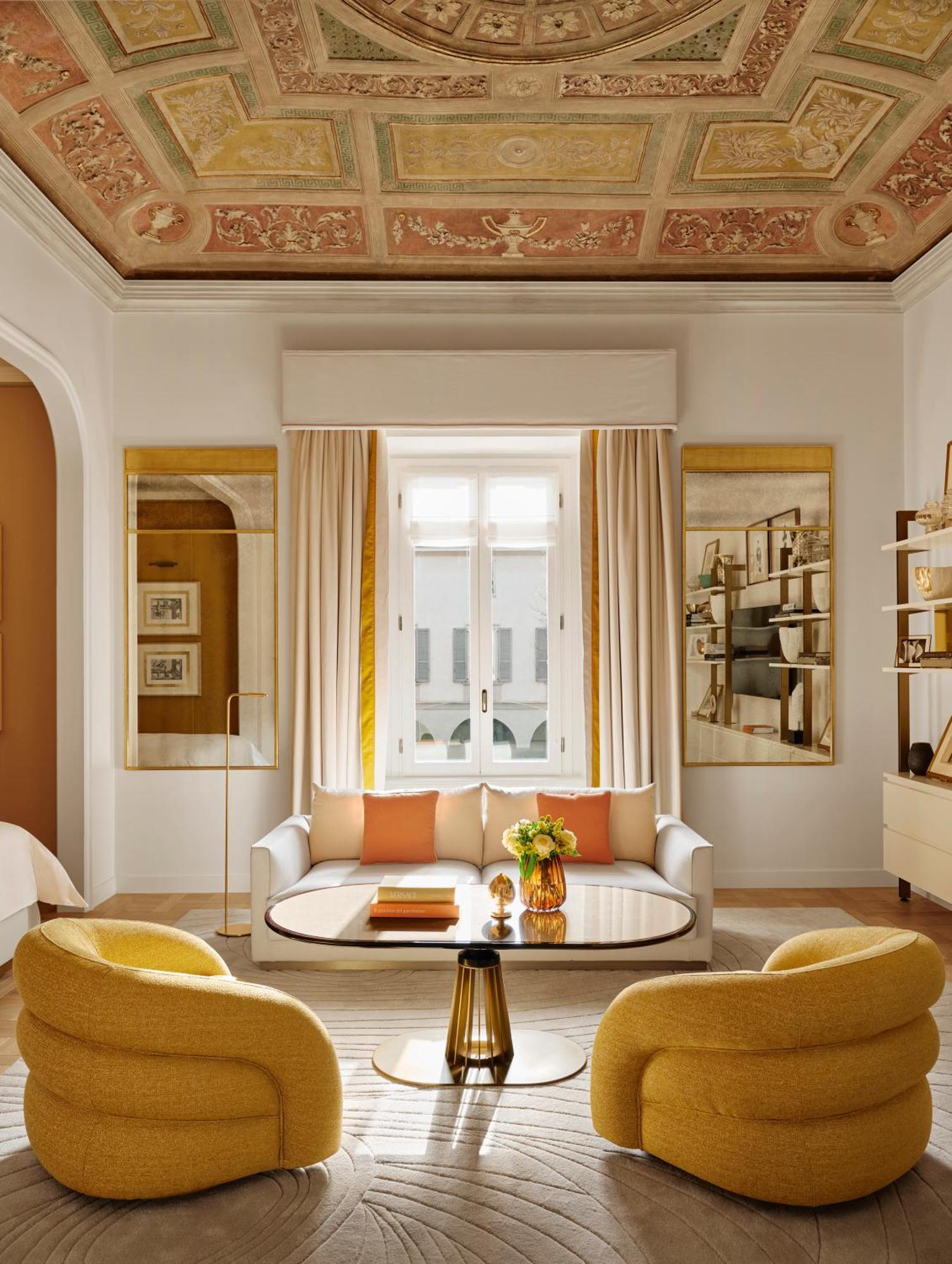Four Seasons Hotel 5*
