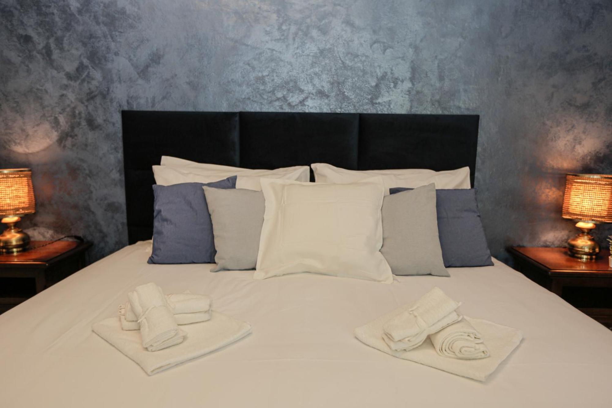 Cozy Room In Elegant Flat Shared With Alex, Tube 5 Min Walking * Milano