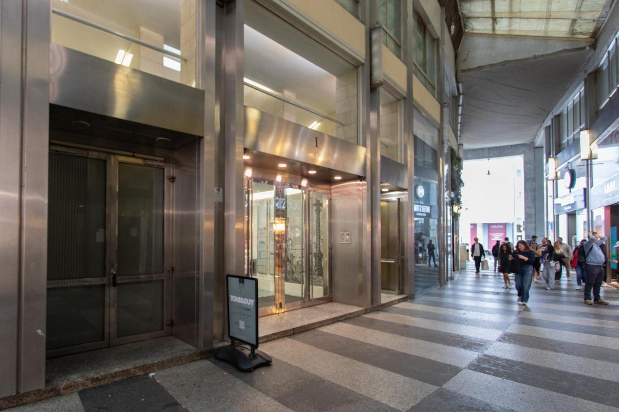 Appartamento Easylife - Elegante E Rifinito Vista Duomo In Piazza San Babila *
