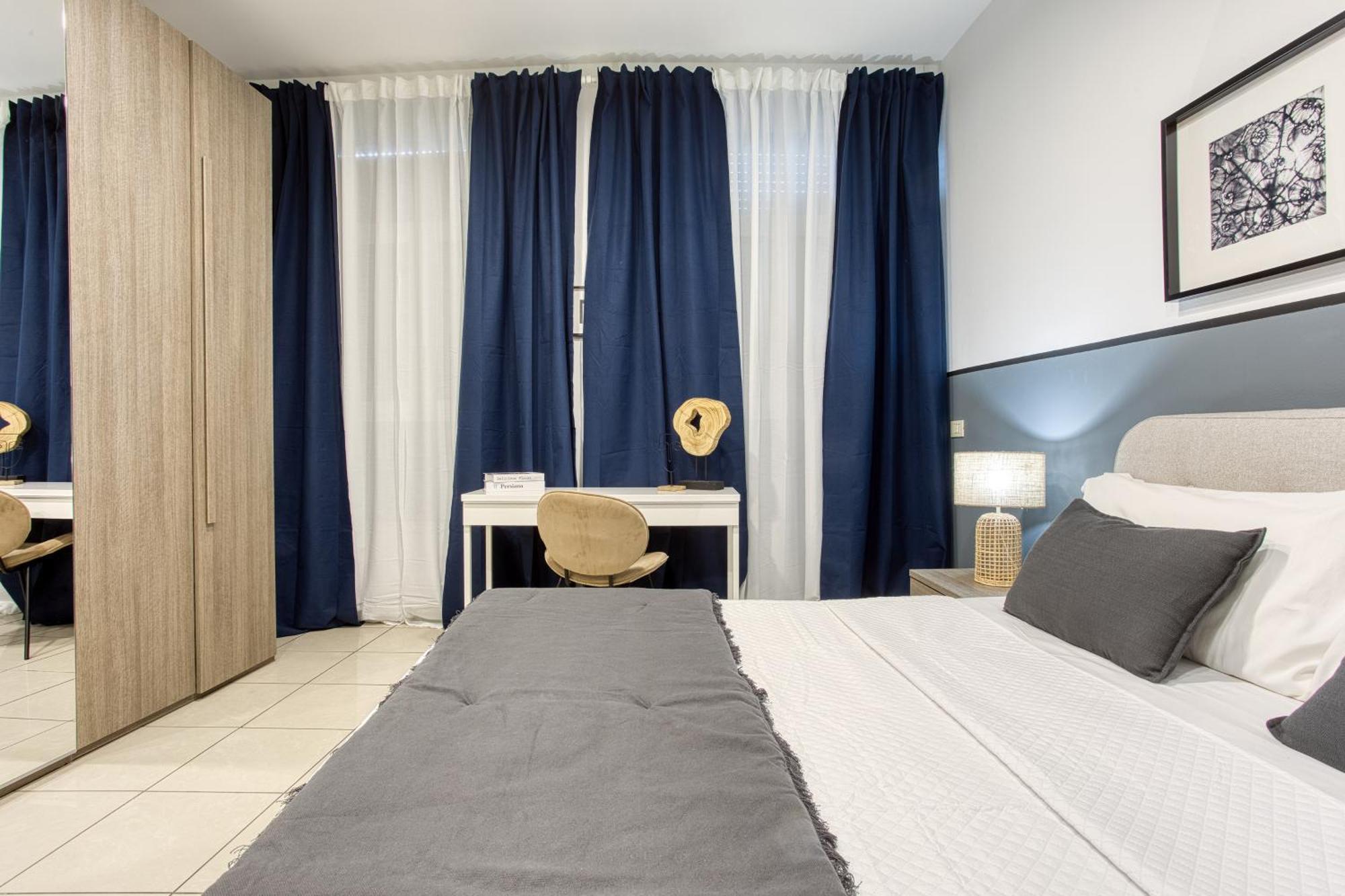 Easylife - Elegante E Rifinito Vista Duomo In Piazza San Babila Appartamento Milano