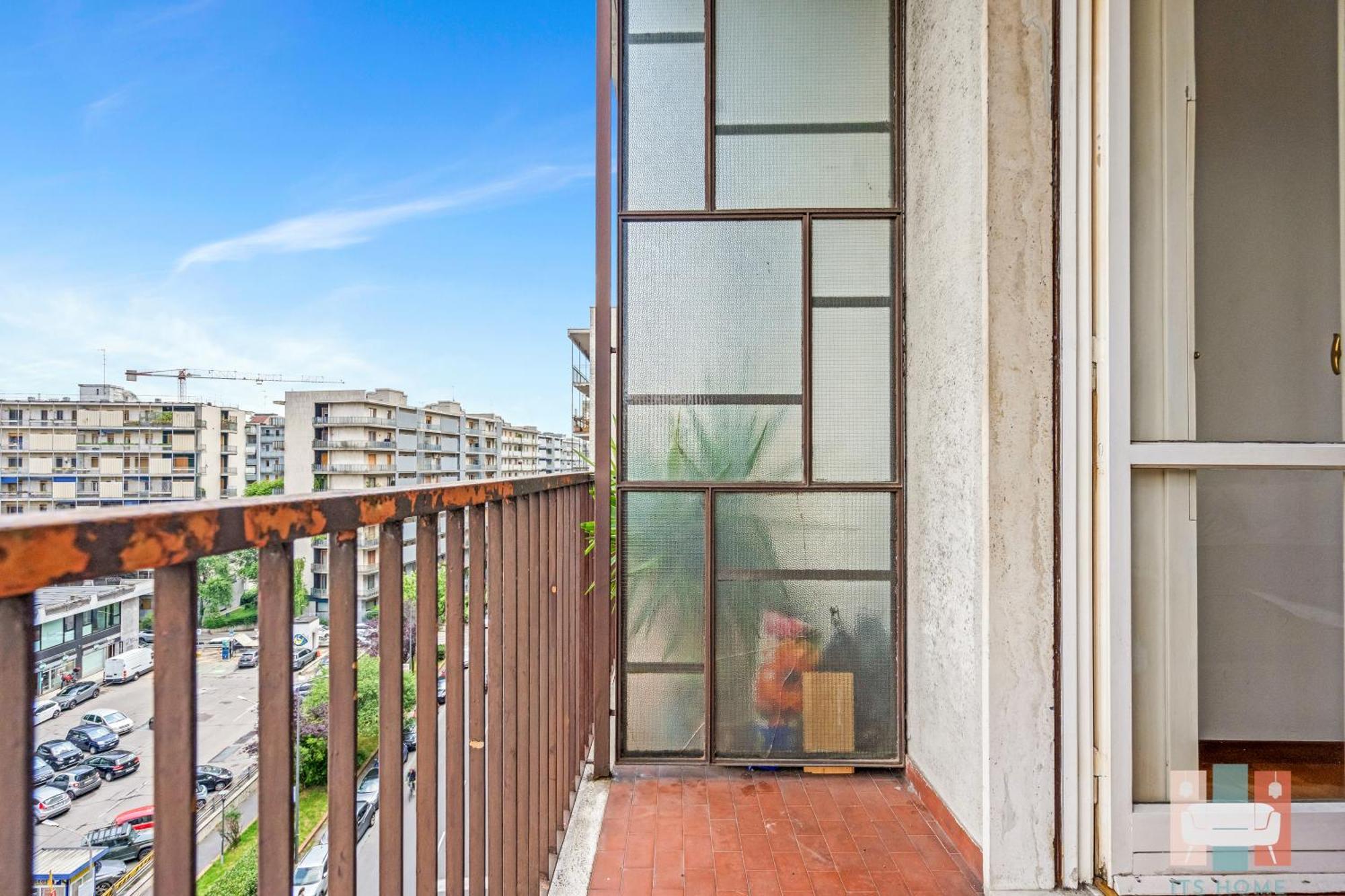 Ca17 -centrale-duomo -central Maxi - * Milan
