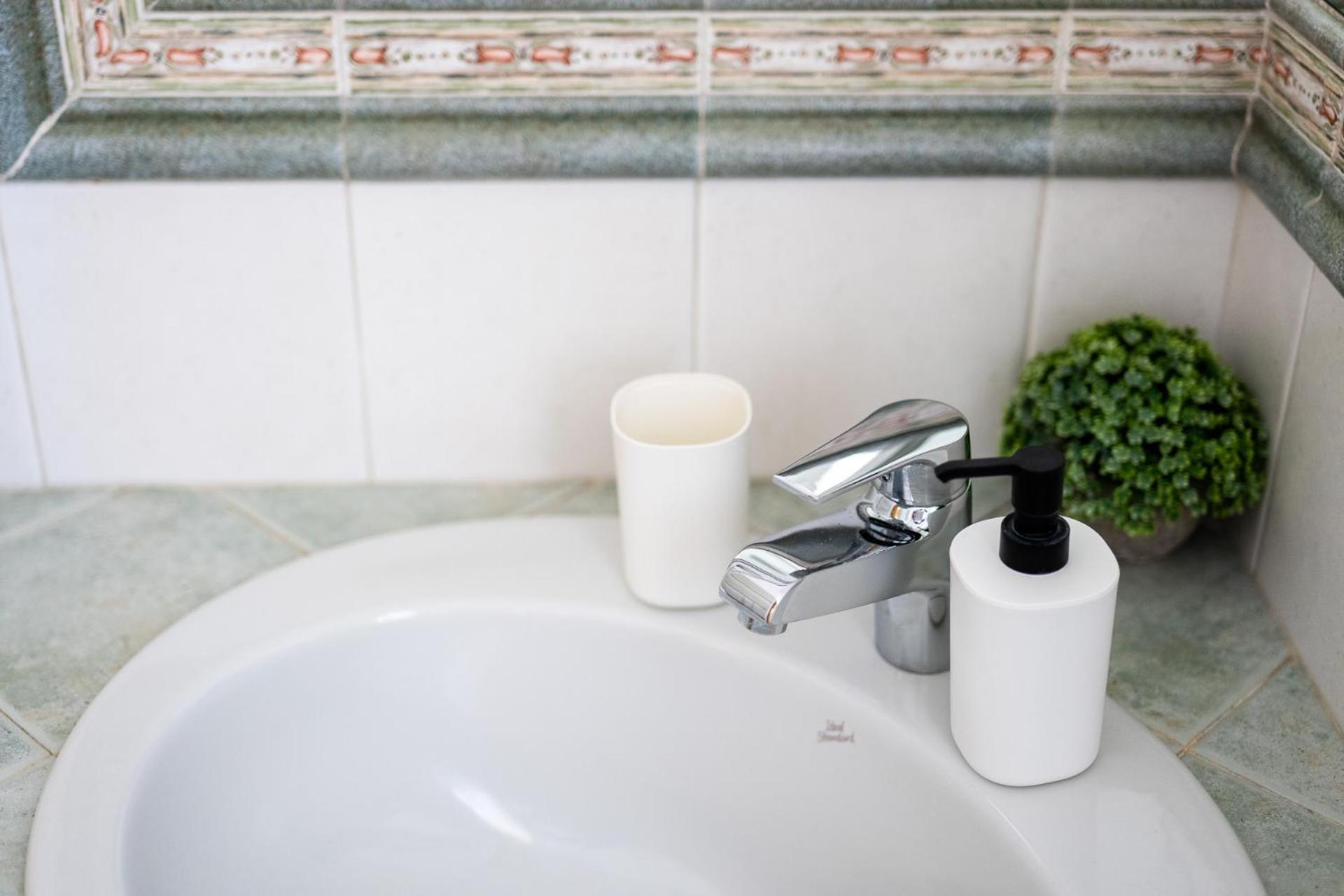 Flat In Center With Terrace, Near Garibaldi Fs Apartment *