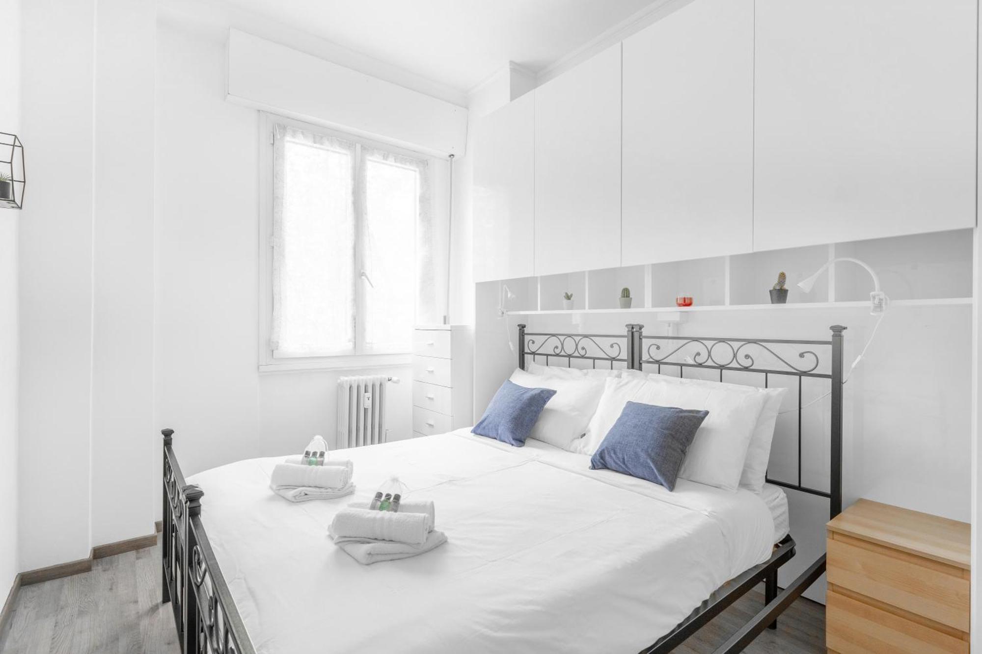 Luxury Dream - Duomo 10min Free Fast Wi-fi And Ac Train Station Porta Vittoria 290mt Lejlighed