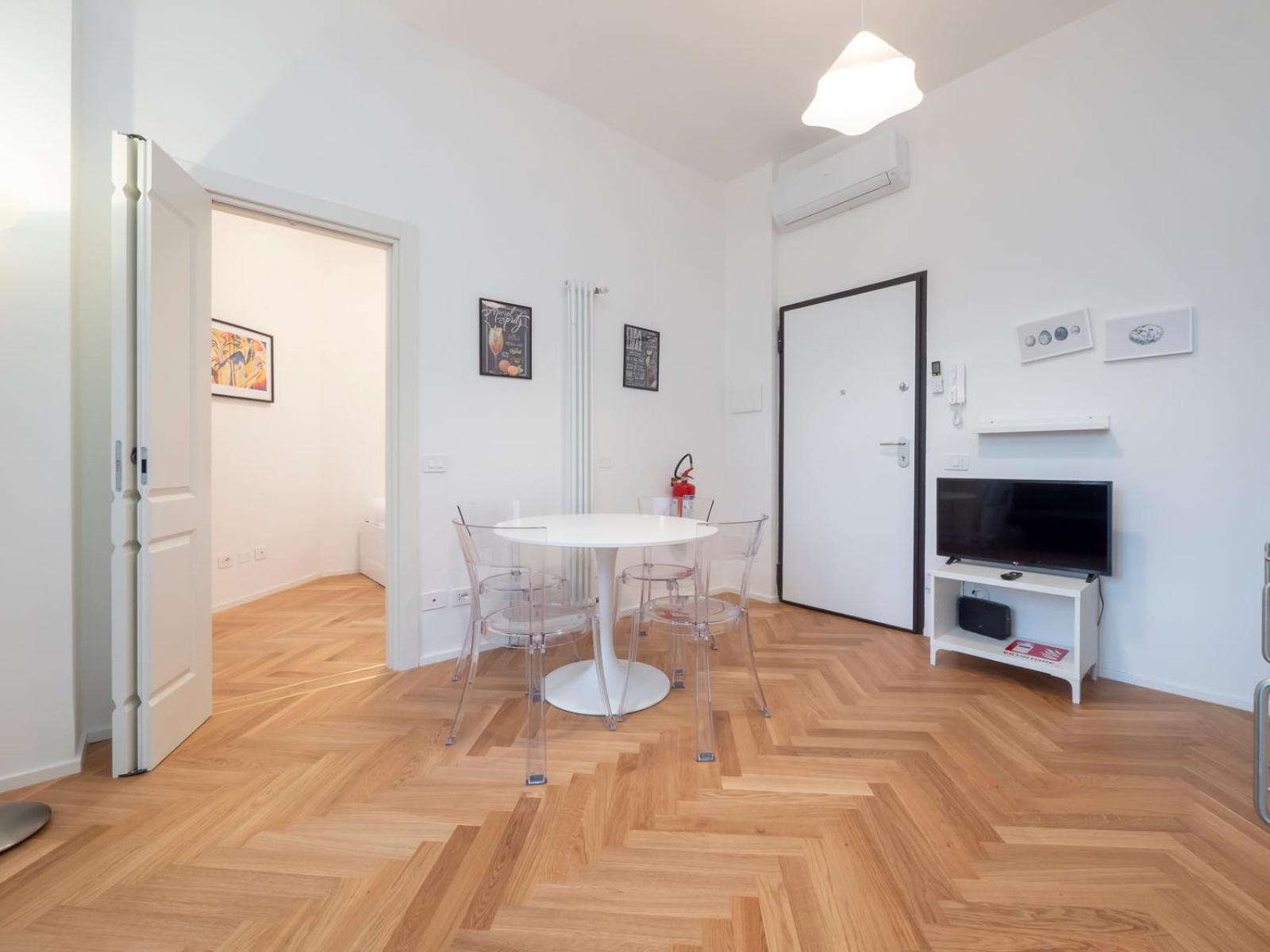 Apartment I-host - Da Cortona 9 Milan