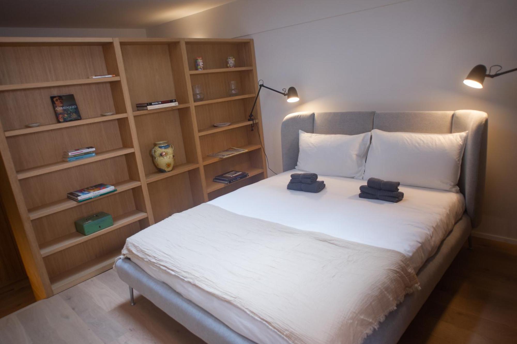 Apartment Varanini Luxury Double Bedroom Two And Sauna Mailand
