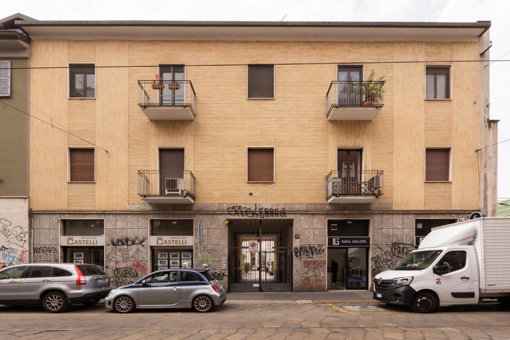 Newly Renovated Two-room Lejlighed Milano