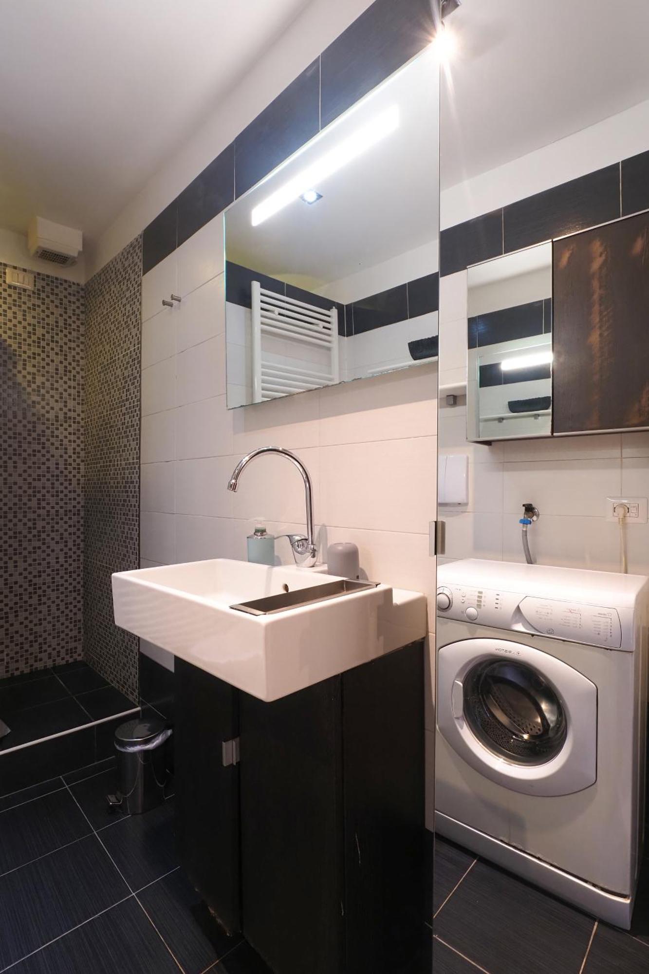 Appartement Primopiano - Schiaparelli A Flat