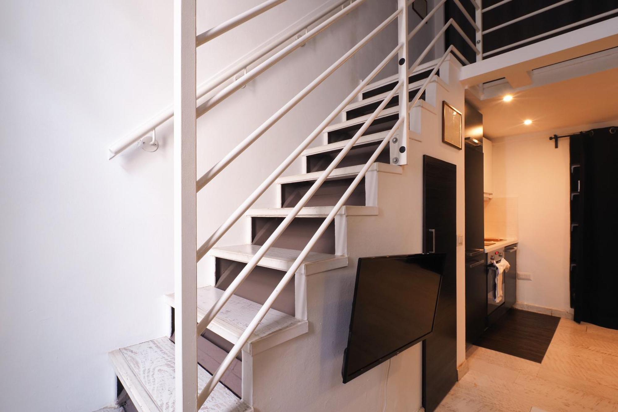 Appartement Primopiano - Schiaparelli A Flat