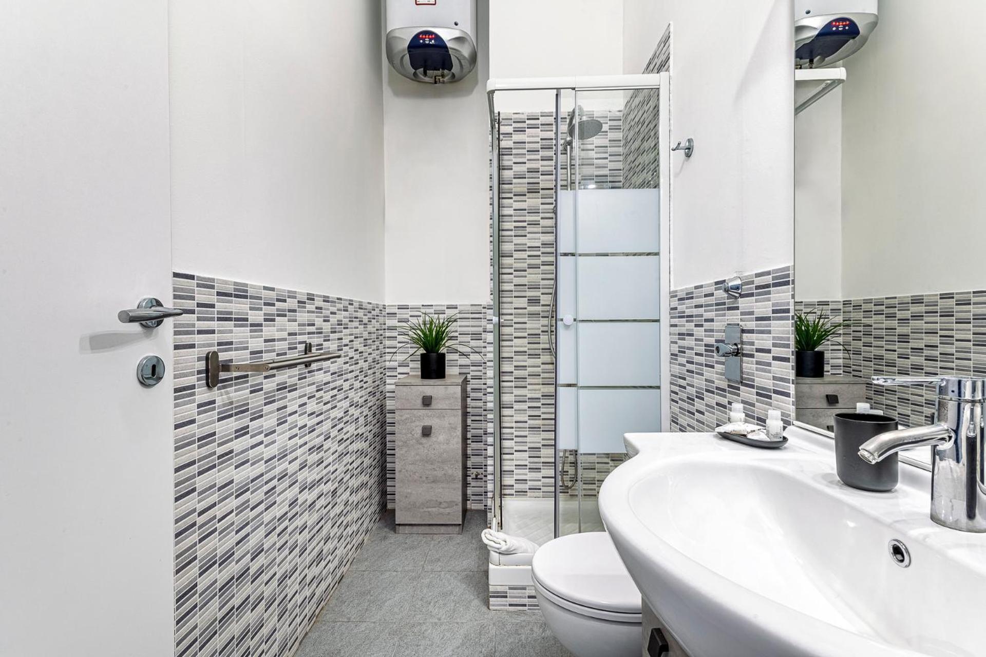Appartamento Luxury 4 Bedrooms Close To Duomo Milano