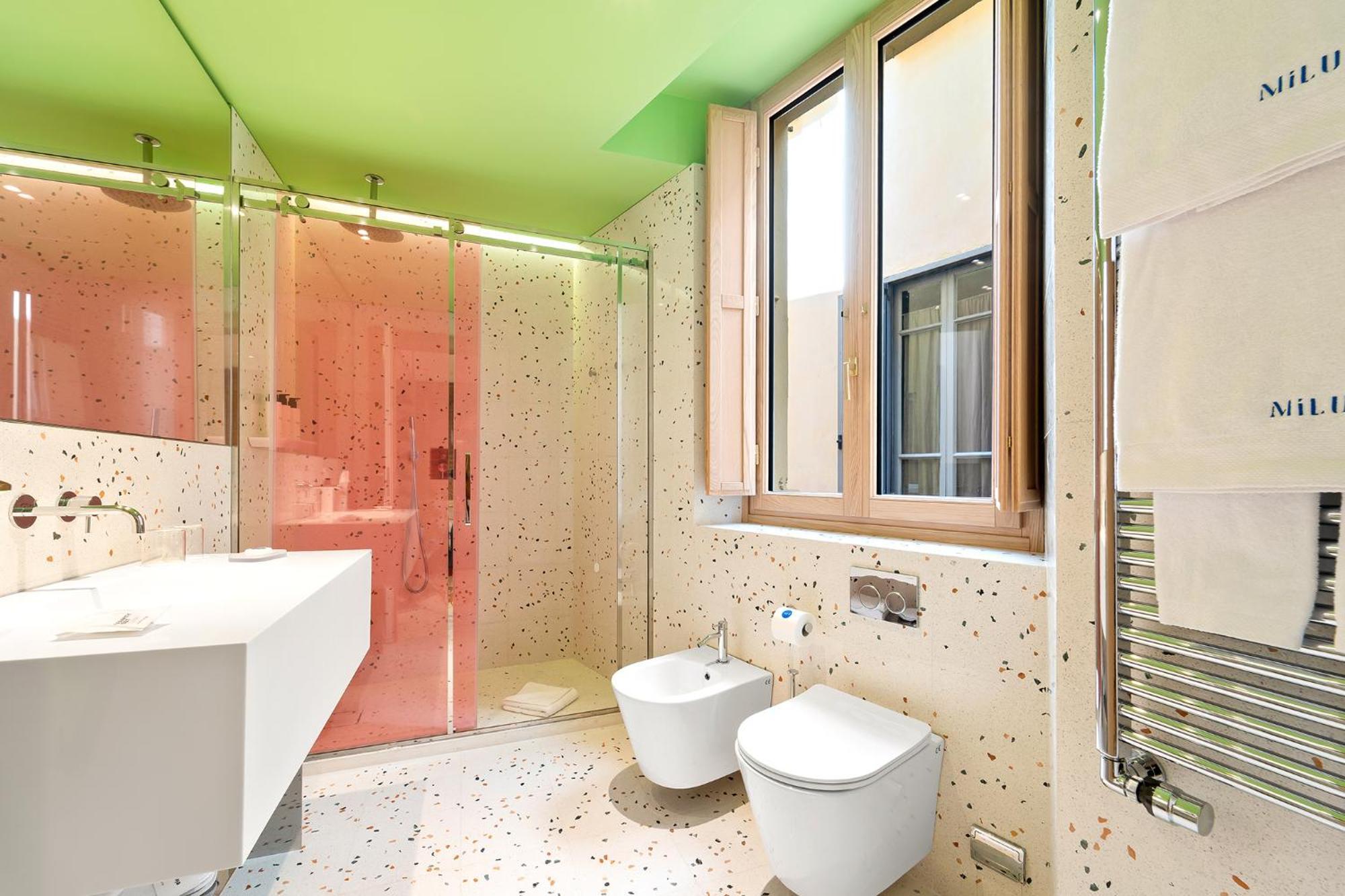 Milu Hotel 4*