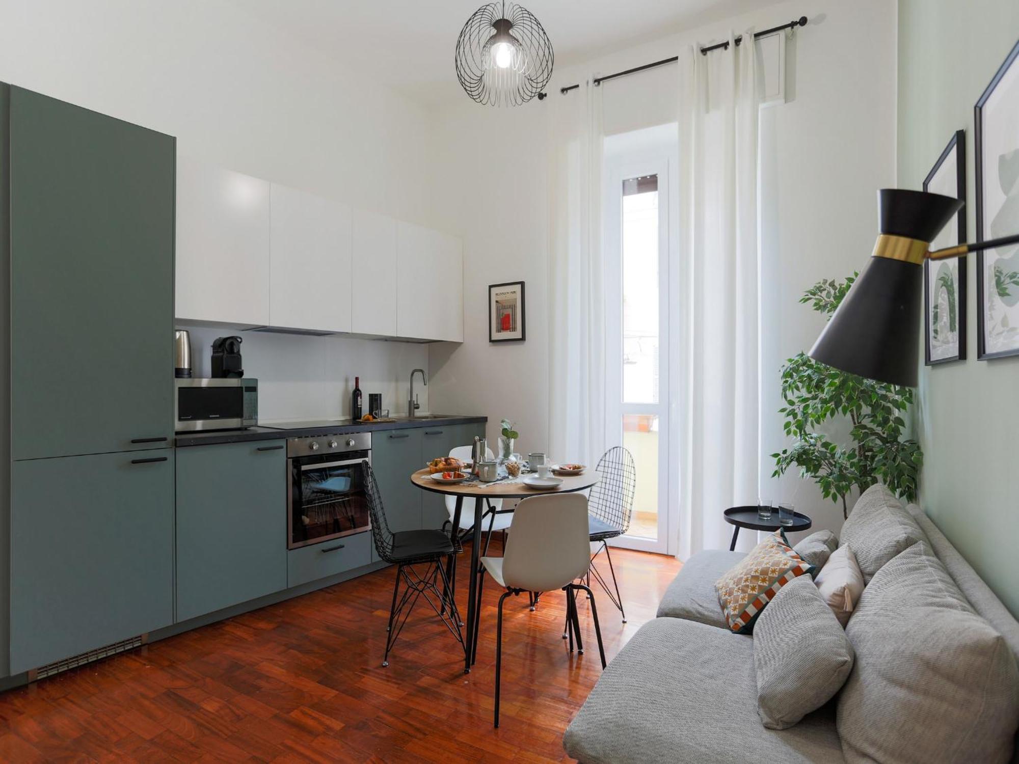 The Rent - In Crocetta Milaan