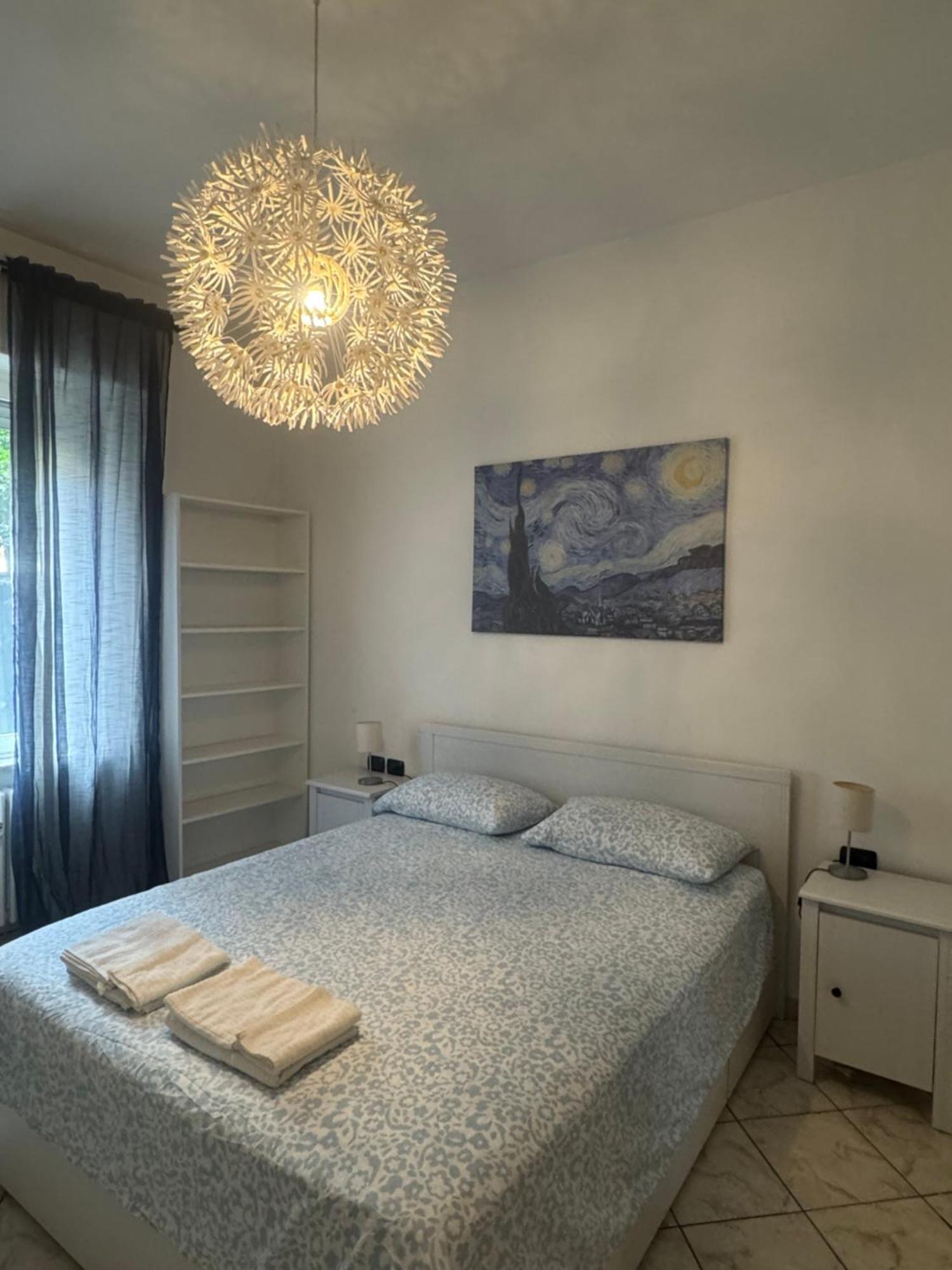 Elegant Close To The Center Guest house