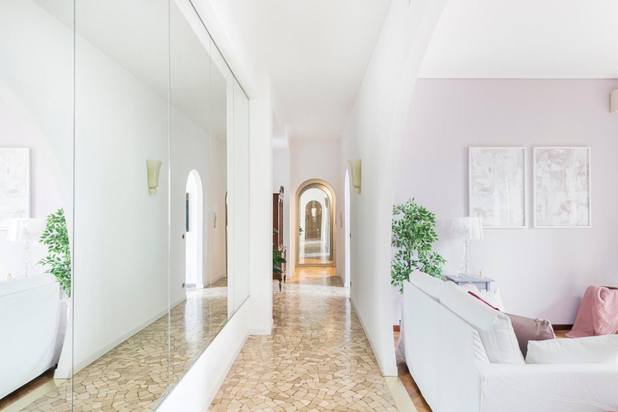 Apartment Luminosa E Spaziosa Dimora Nel Centro Di Milan