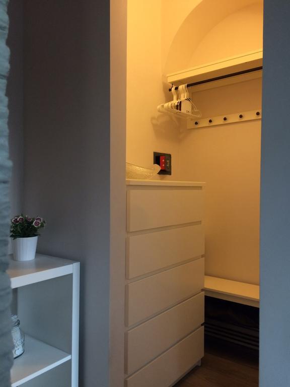 Apartment Kibilu - Via Confalonieri - Stazione Garibaldi - Zona Isola *
