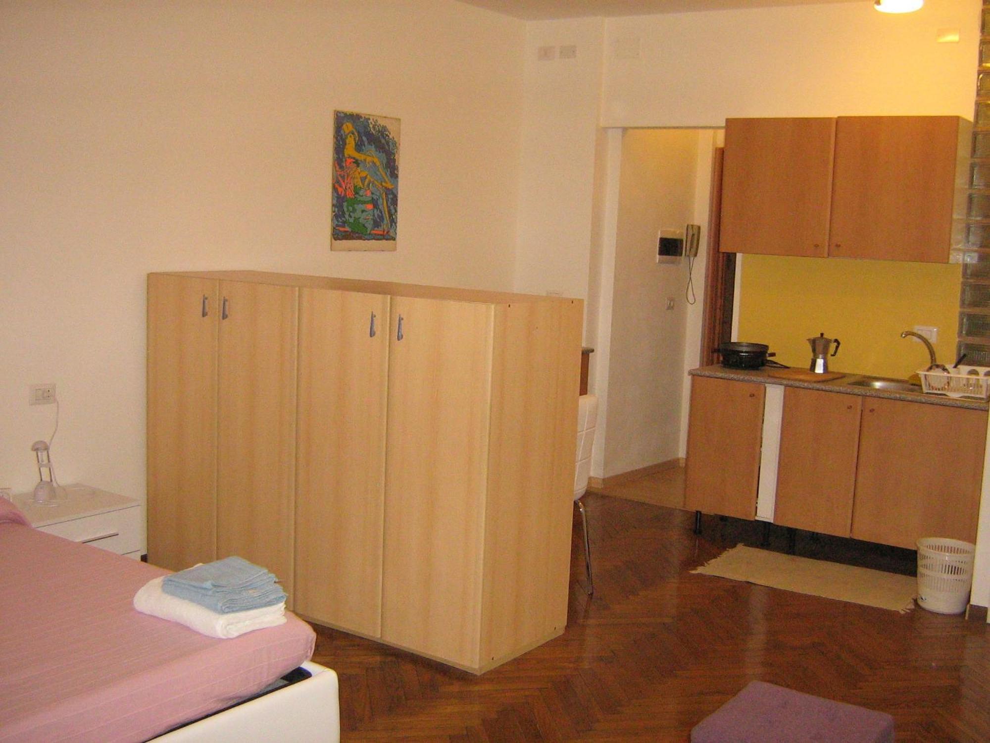 Apartment Flat In 1 Milan
