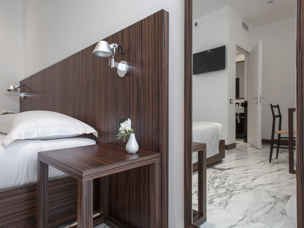 Gasthof My Bed Montenapoleone Mailand