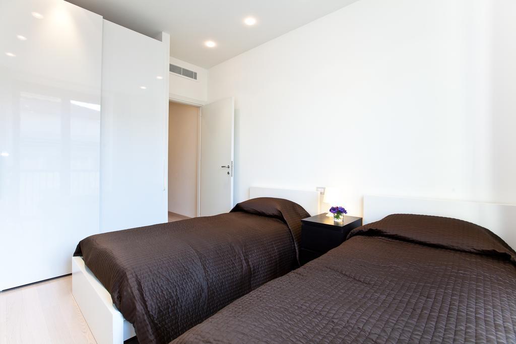 Apartment Homeinmilano Duomo Milan