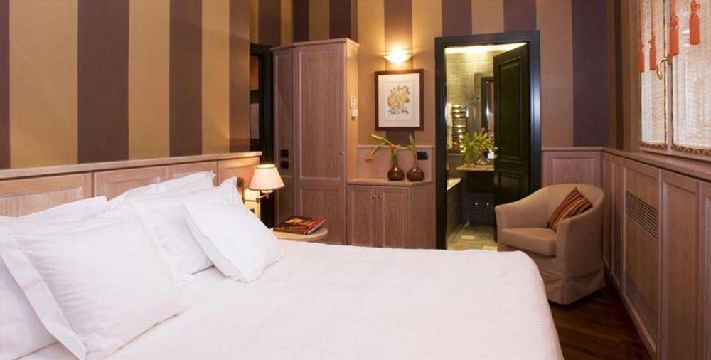 Numa Camperio Aparthotel 4*