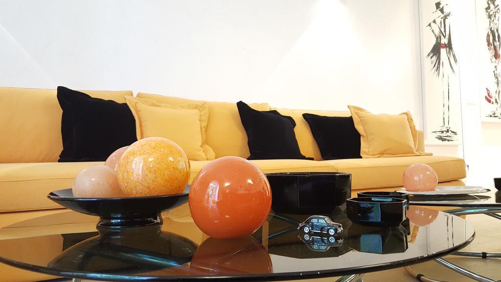 Apartment Bnbutler - Broletto 39 - A Few Steps To The Duomo And La Scala *