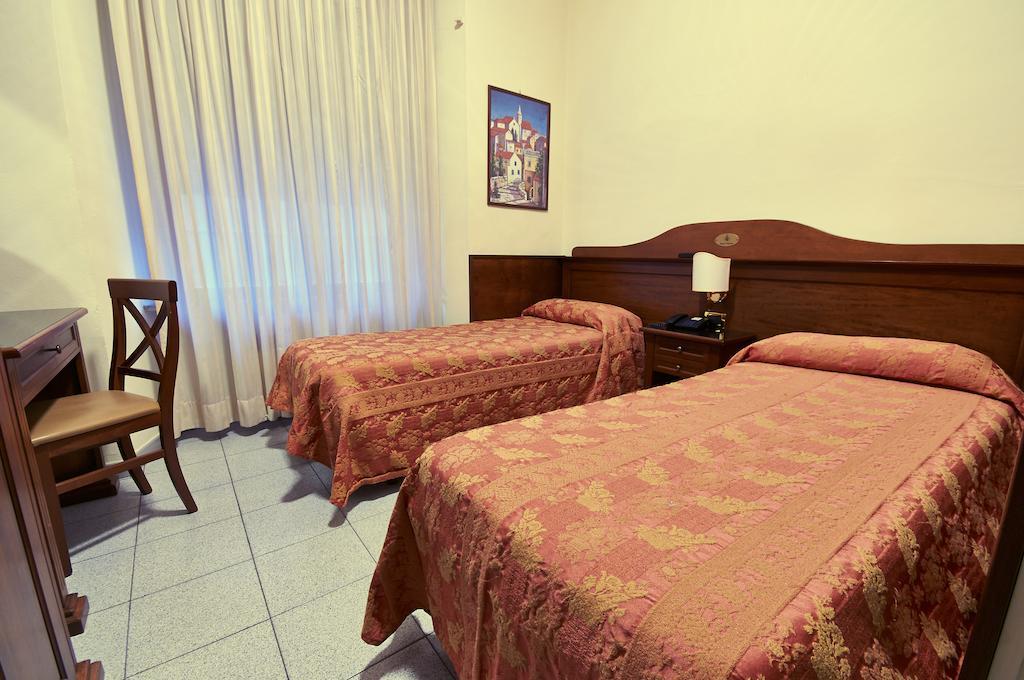 Hotell Pavone 3*