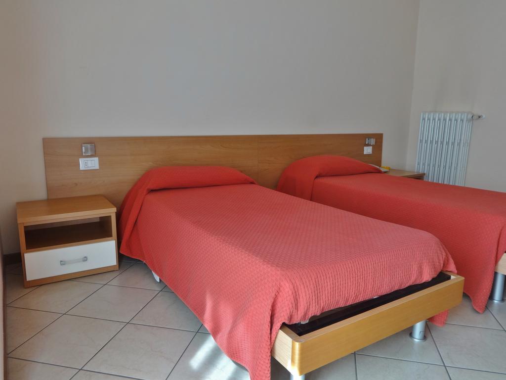 Hotel Rosa 2*