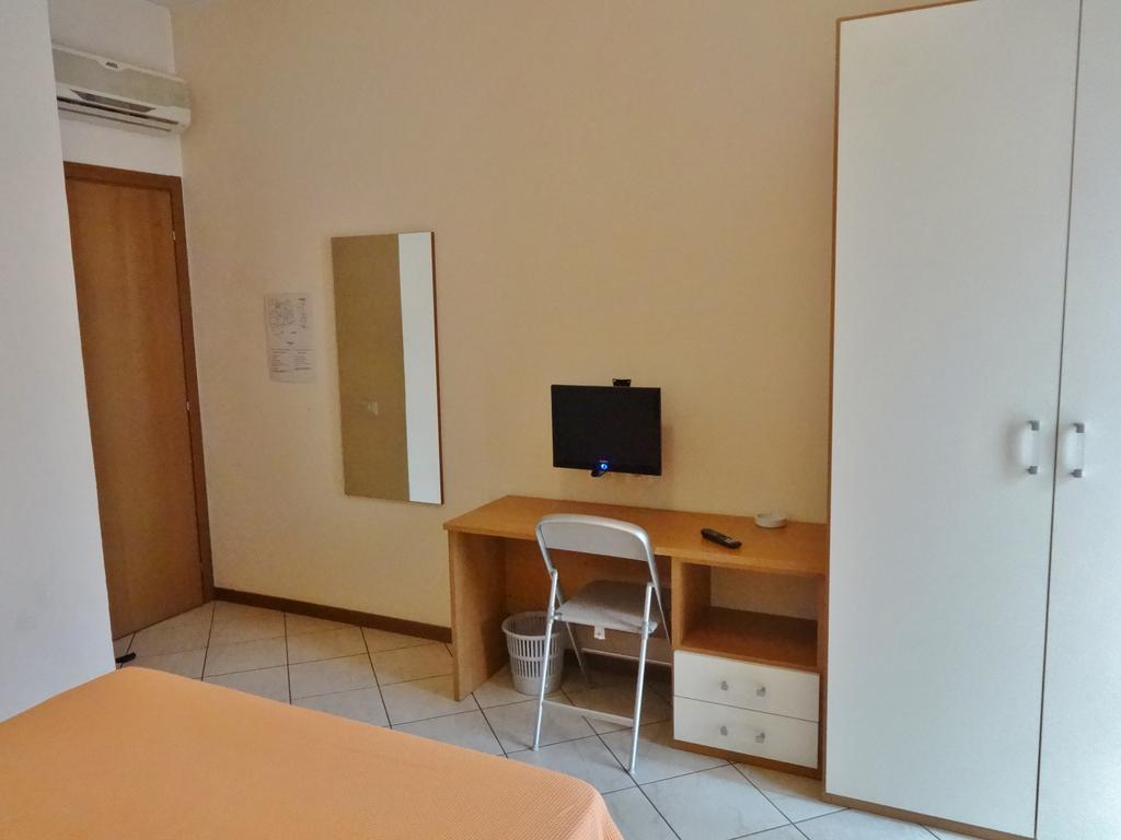 Hotel Rosa 2*
