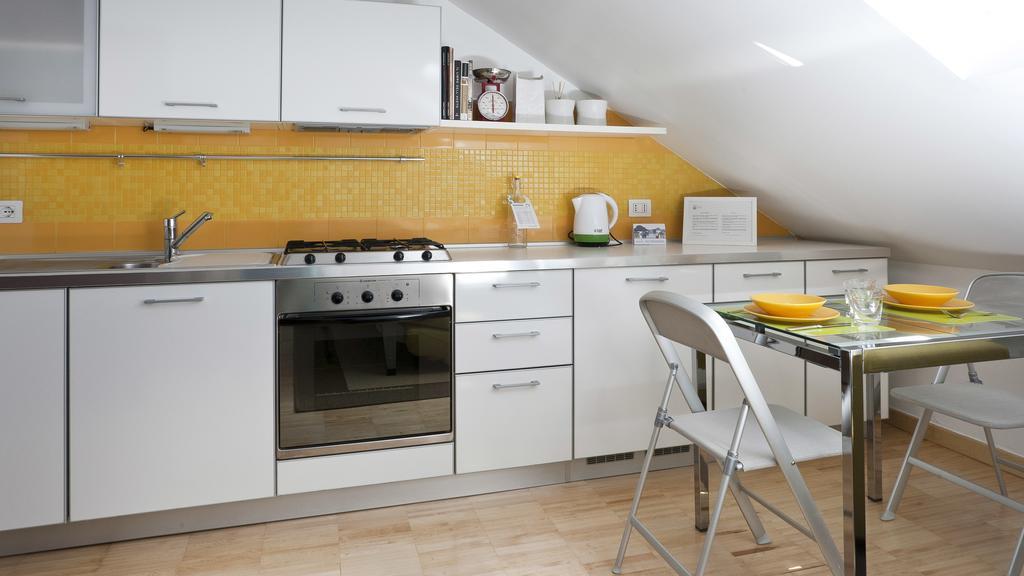 Apartment Italianway - Alessi 10 *