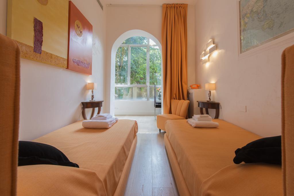 Appartement Bnbutler - Broletto 39 - A Few Steps To The Duomo And La Scala