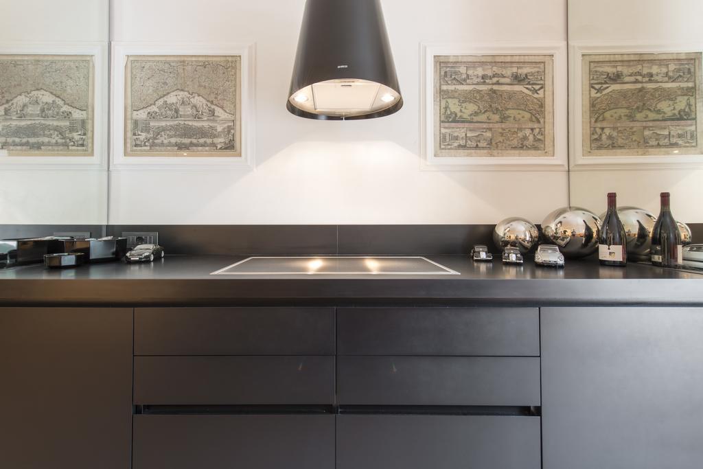 Appartement Bnbutler - Broletto 39 - A Few Steps To The Duomo And La Scala Milaan