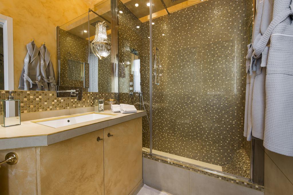 Apartment Bnbutler - Broletto 39 - A Few Steps To The Duomo And La Scala Milan
