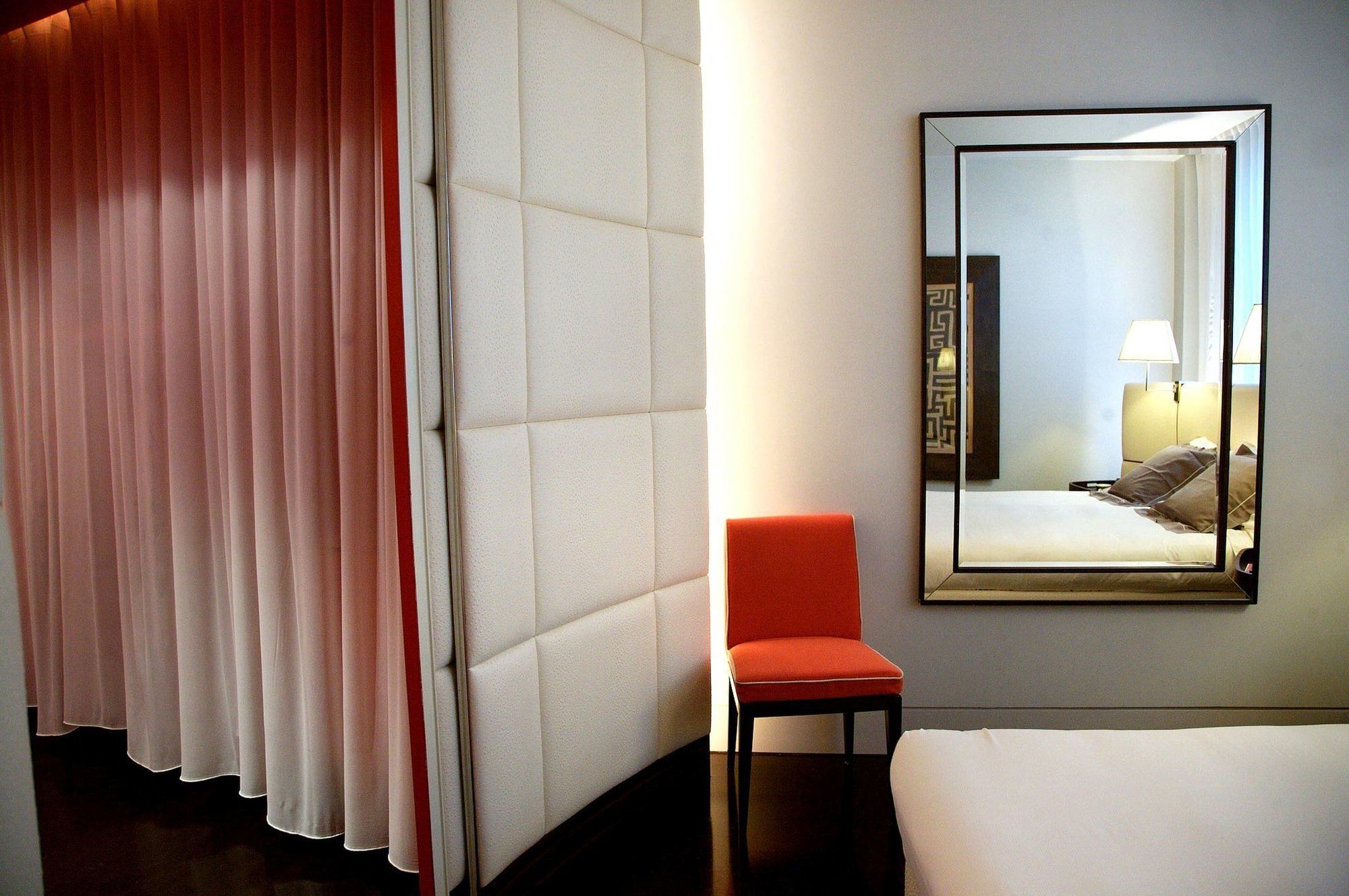 Hotel Sina The Gray