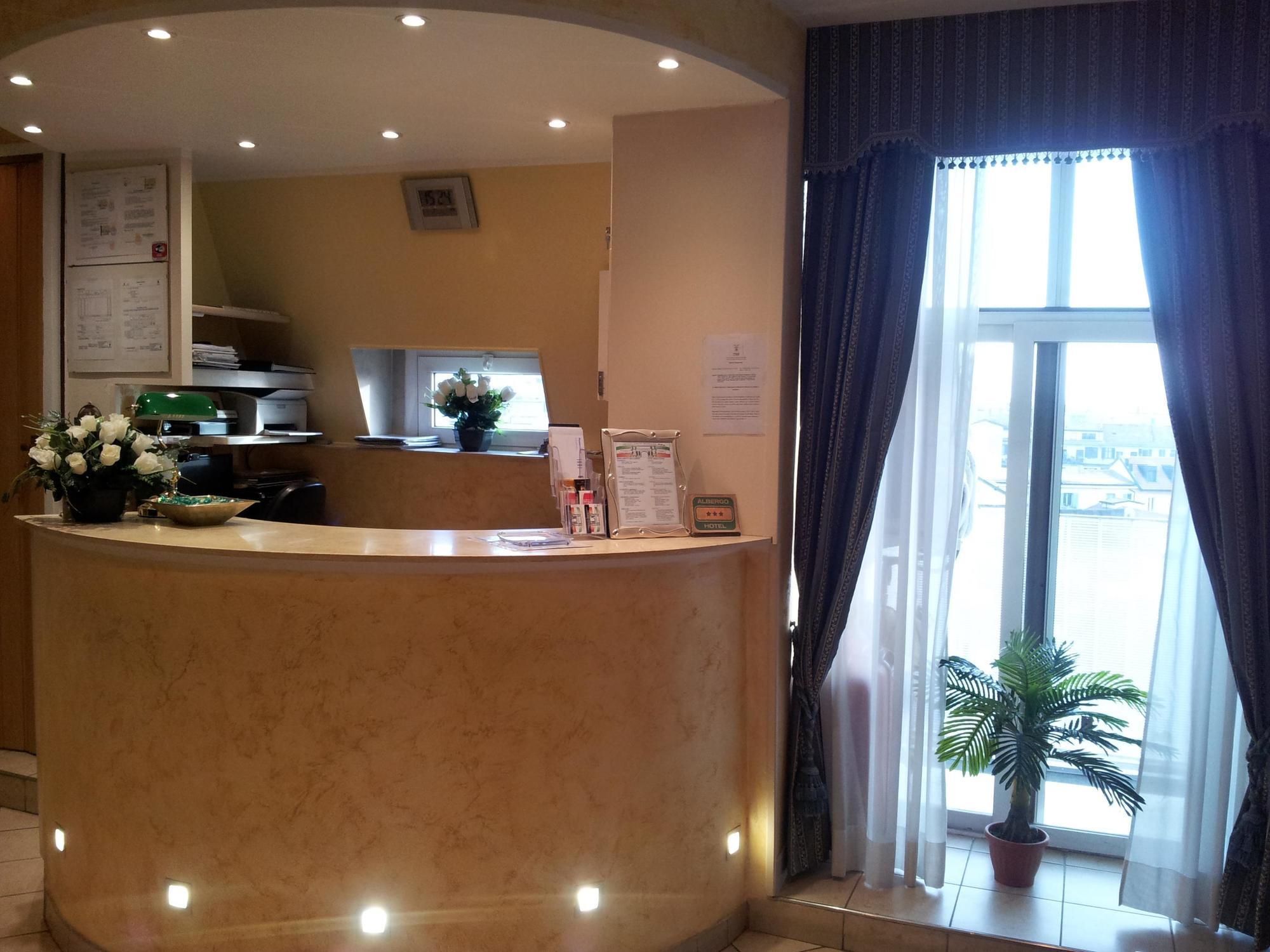 Arco Romana Hotell