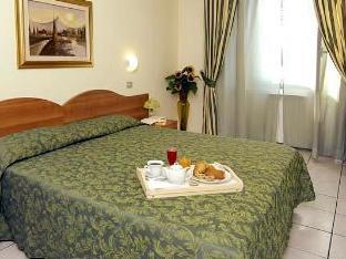 Arco Hotel 2*