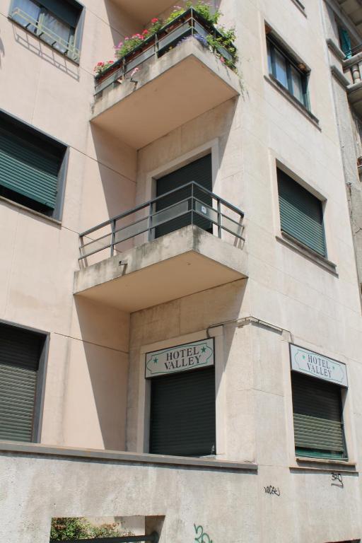 Valley Milano