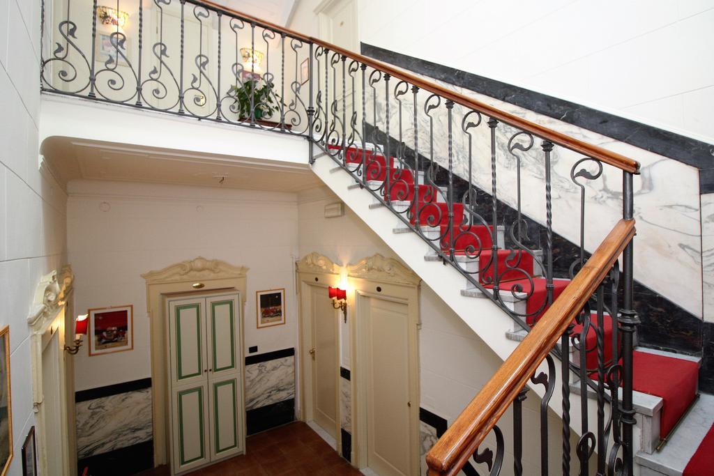 Hotel Hotel Charly 3*