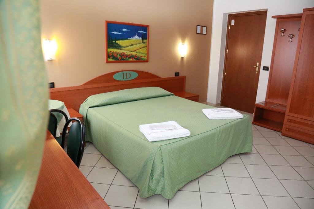 Hotel Dore