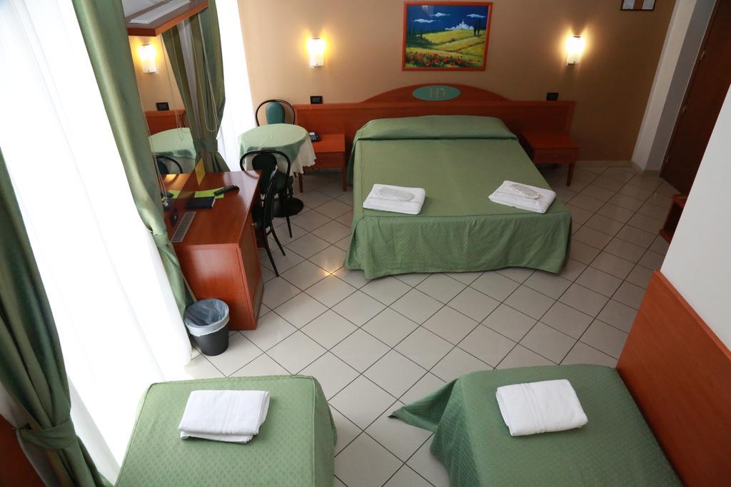 Hotel Dore