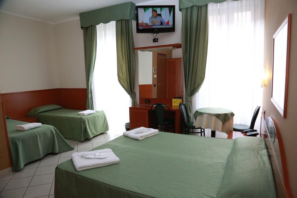 Hotel Dore