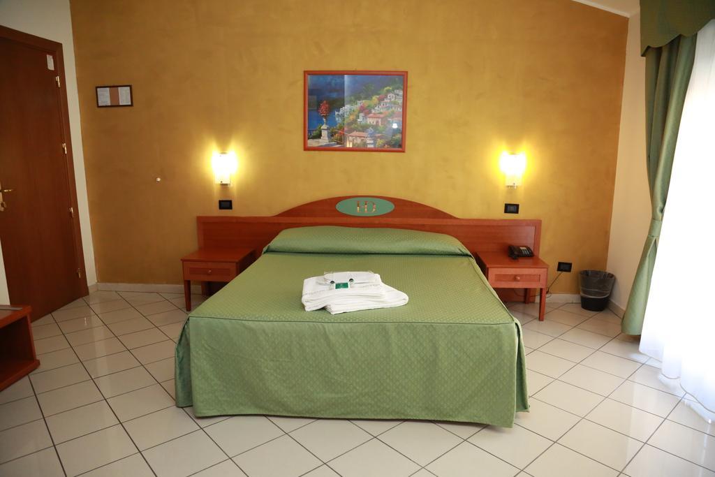 Hotel Dore