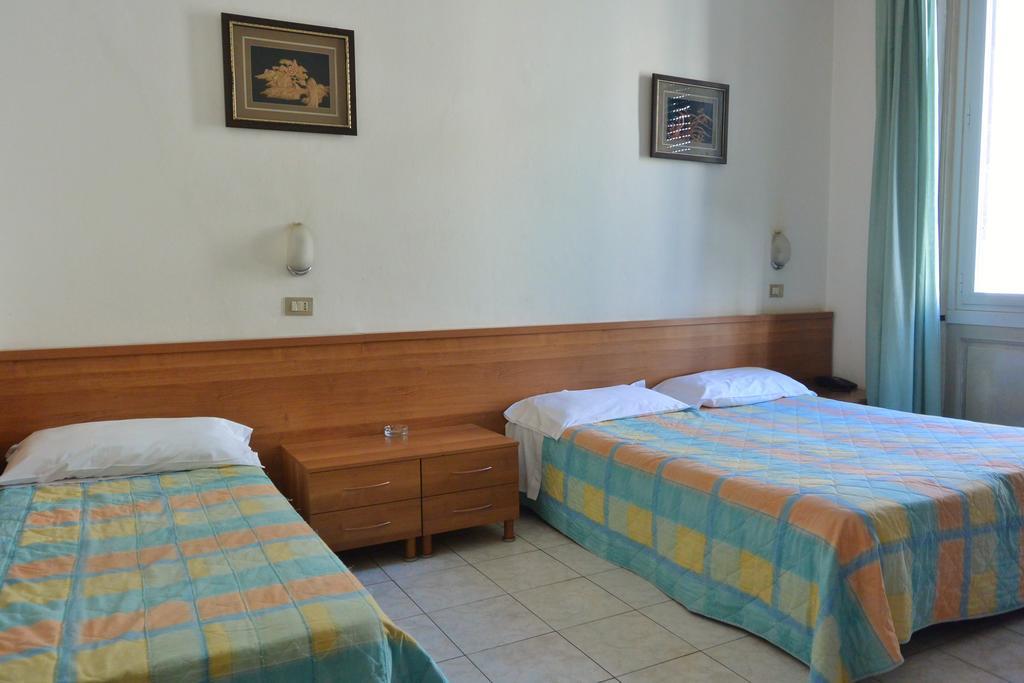 Hotel Oriente *