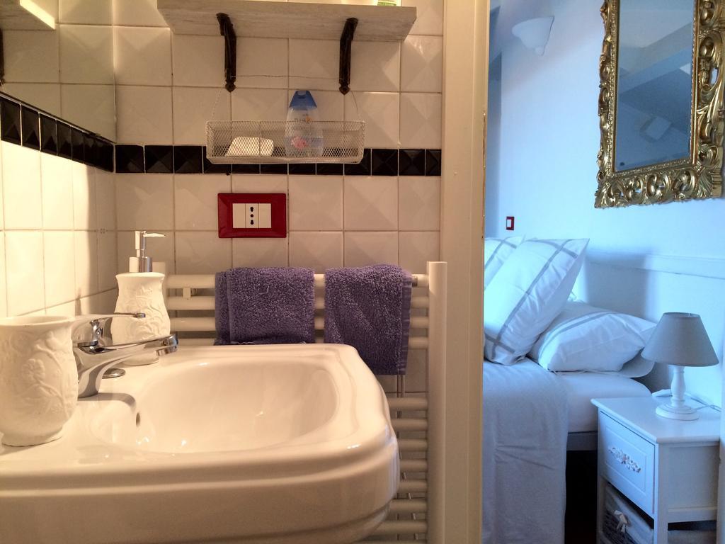 Pied A Terre With Terrazza In Center * Mailand