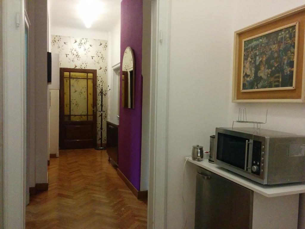Adam's House Hostel
