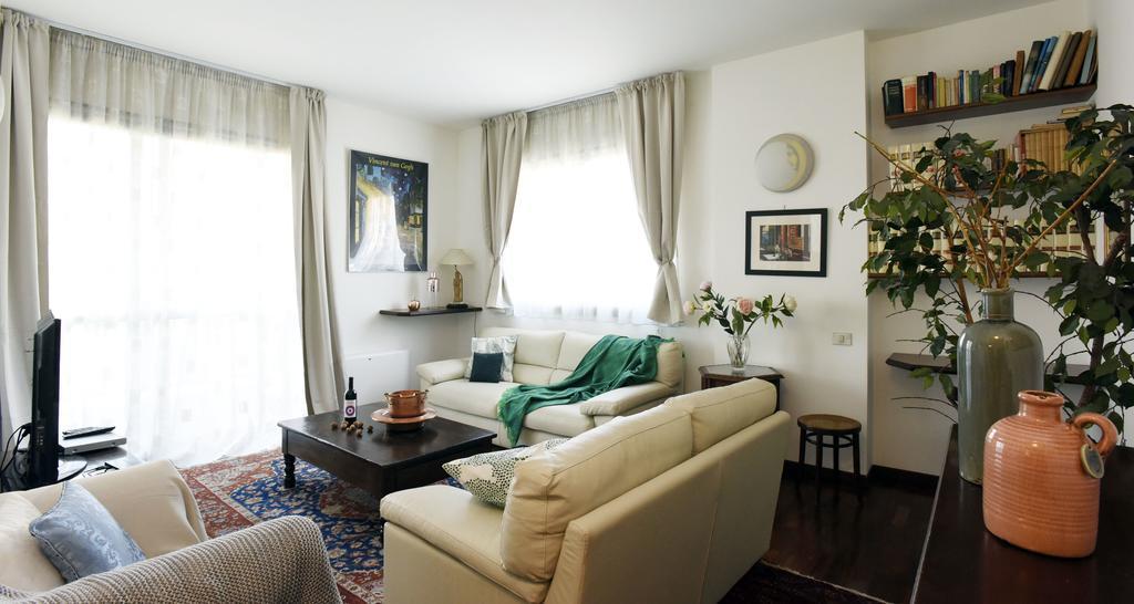 Apartment Altido Victorian Apt For 2 With Balcony And Free Parking Milan