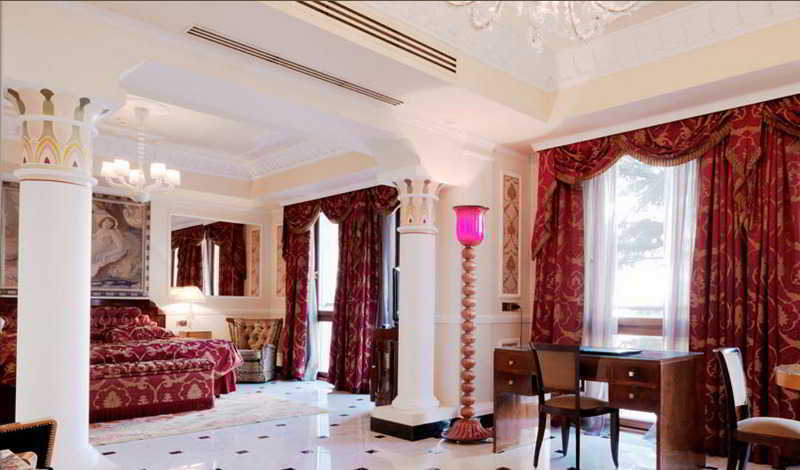 Baglioni Carlton - The Leading Of The World Hotel Mailand
