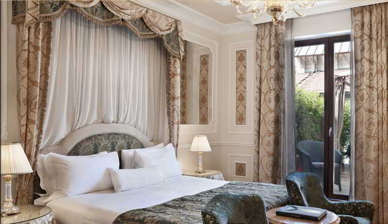 Hotel Baglioni Carlton - The Leading Of The World 5*